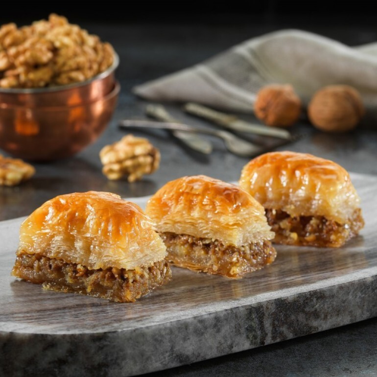 Cevi̇zli̇ Baklava