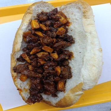 Ekmek Arası Arnavut Ciğeri (Yarım Ekmek)