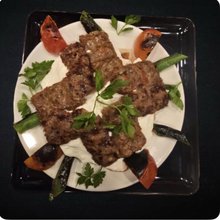Yoğurtlu Kebap