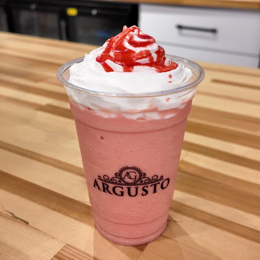 Çilekli Milkshake