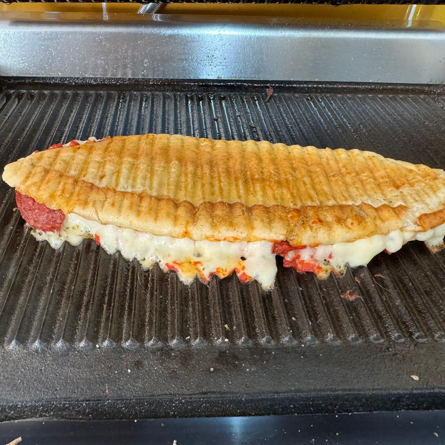 Sucuklu Tost