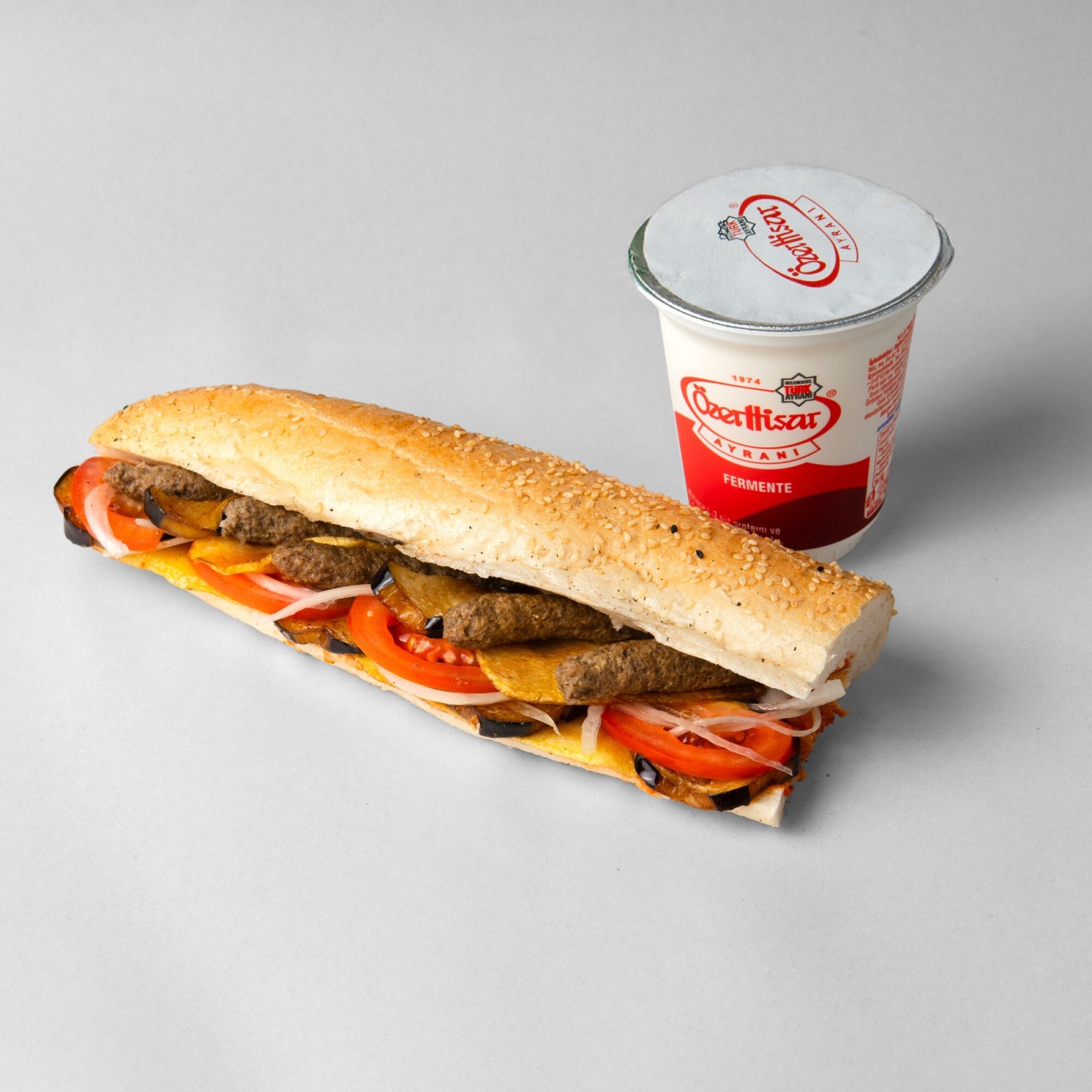 Tencere Köfte Ekmek Arası Menü