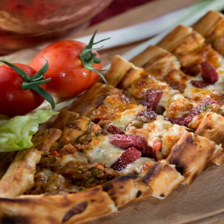 Karışık Pide