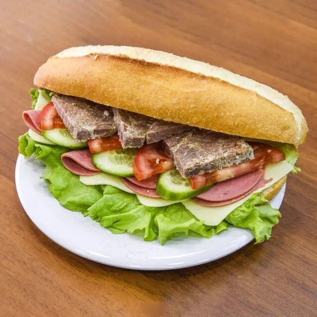 Kavurmalı Sandviç