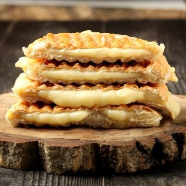 Çift Kaşarlı Tost