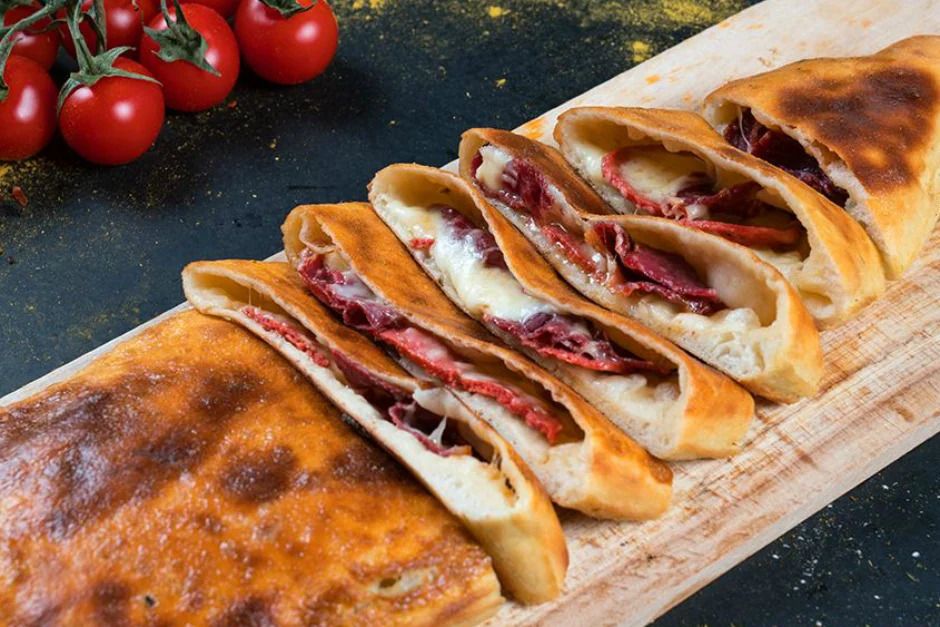 Sucuklu Pide Odun Ateşi
