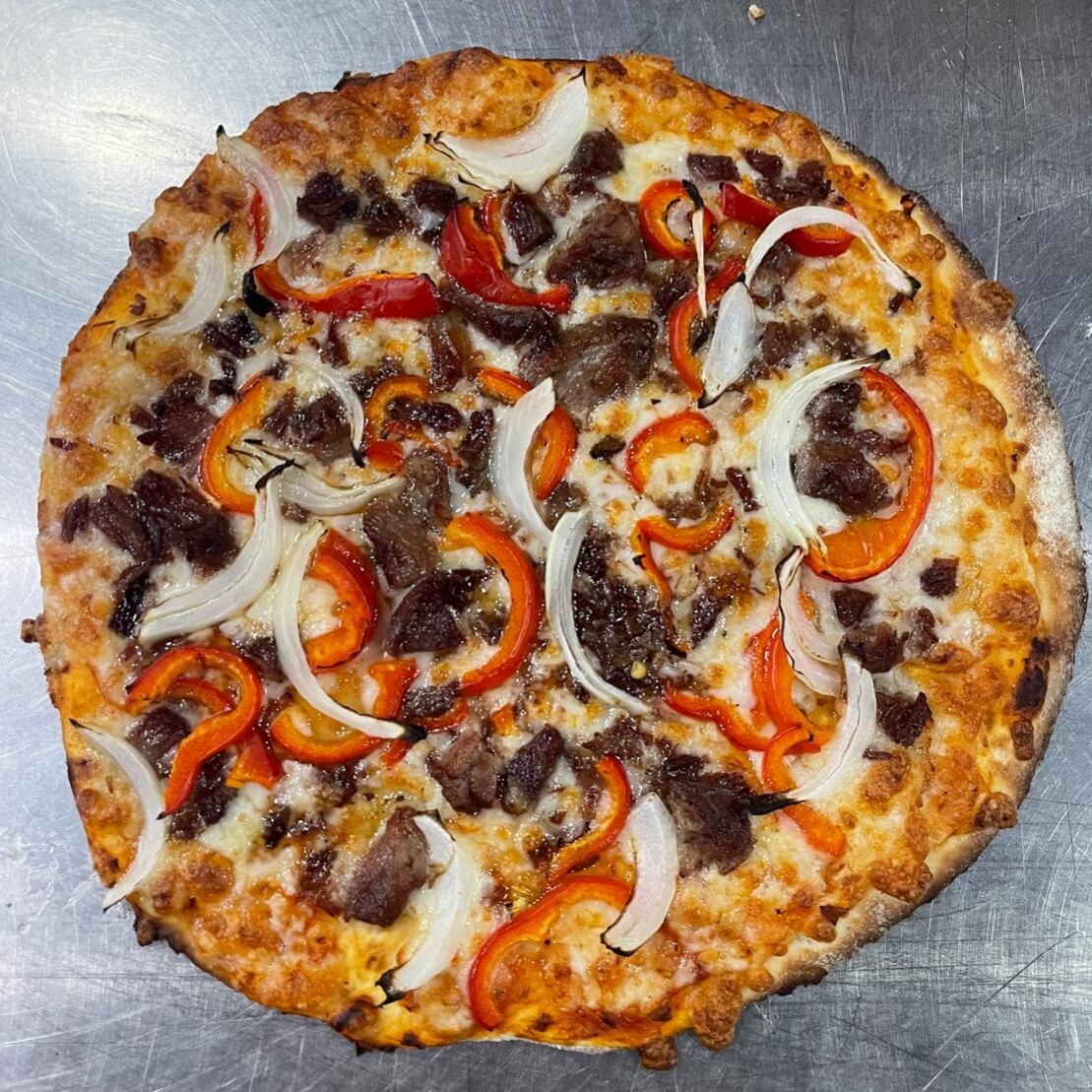 Kavurmalı Pizza (Orta)