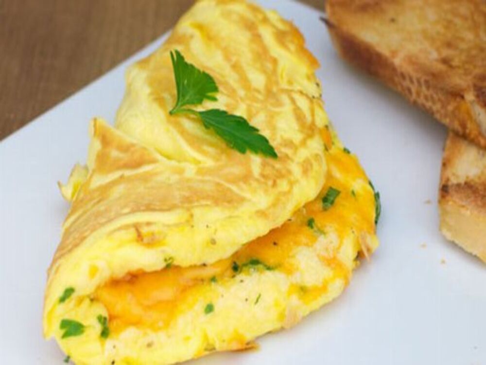 Sucuklu Kaşarlı Omlet