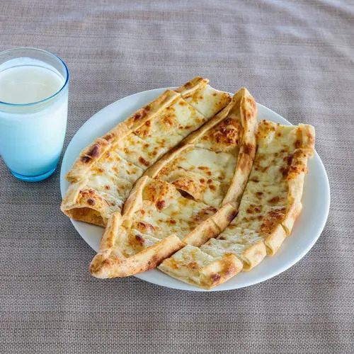 Sucuklu Kaşarlı Pide Menü