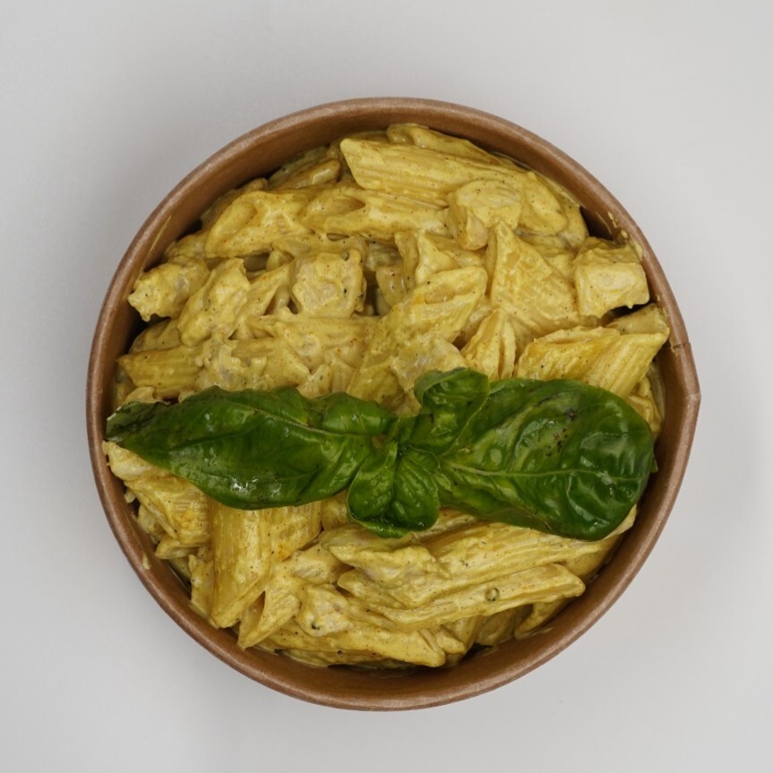 Tavuklu Köri Soslu Penne