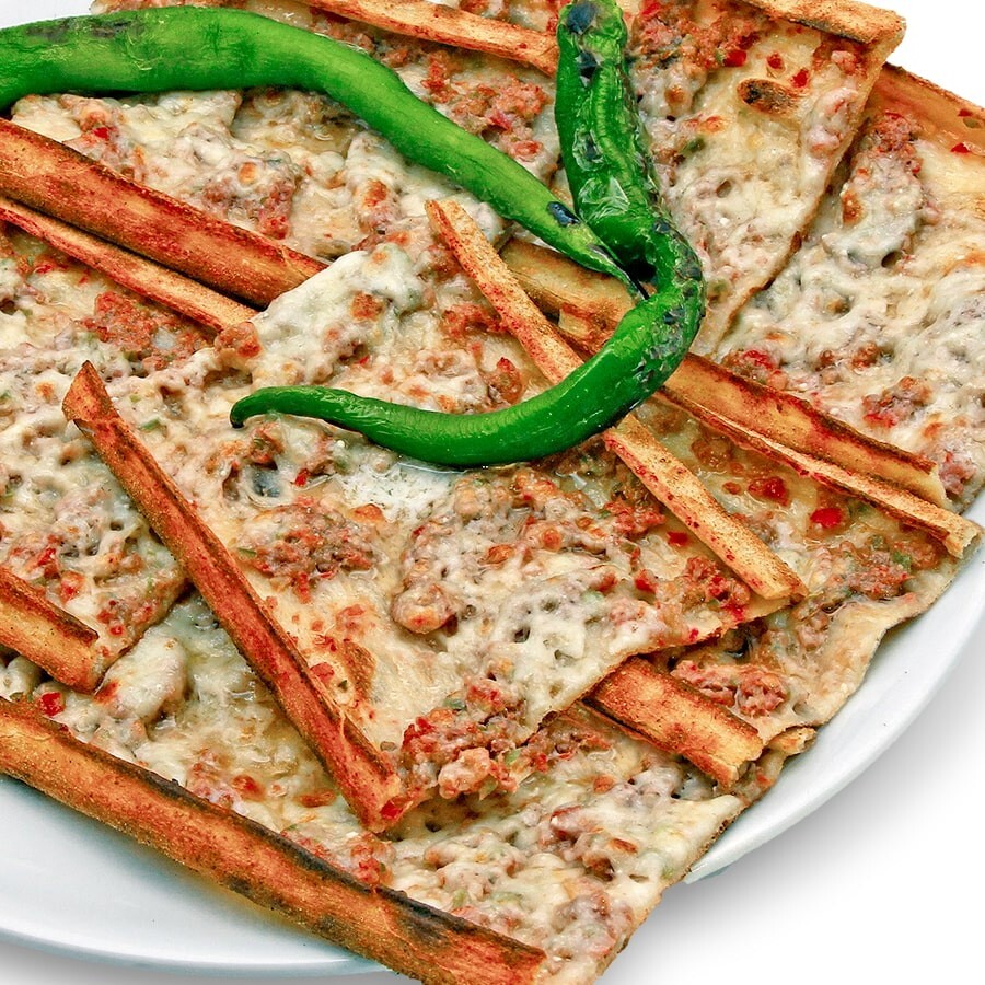 Konya Usulü Kuşbaşılı Kaşarlı Pide