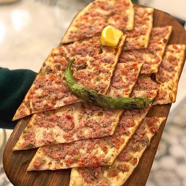 Kıymalı Pide