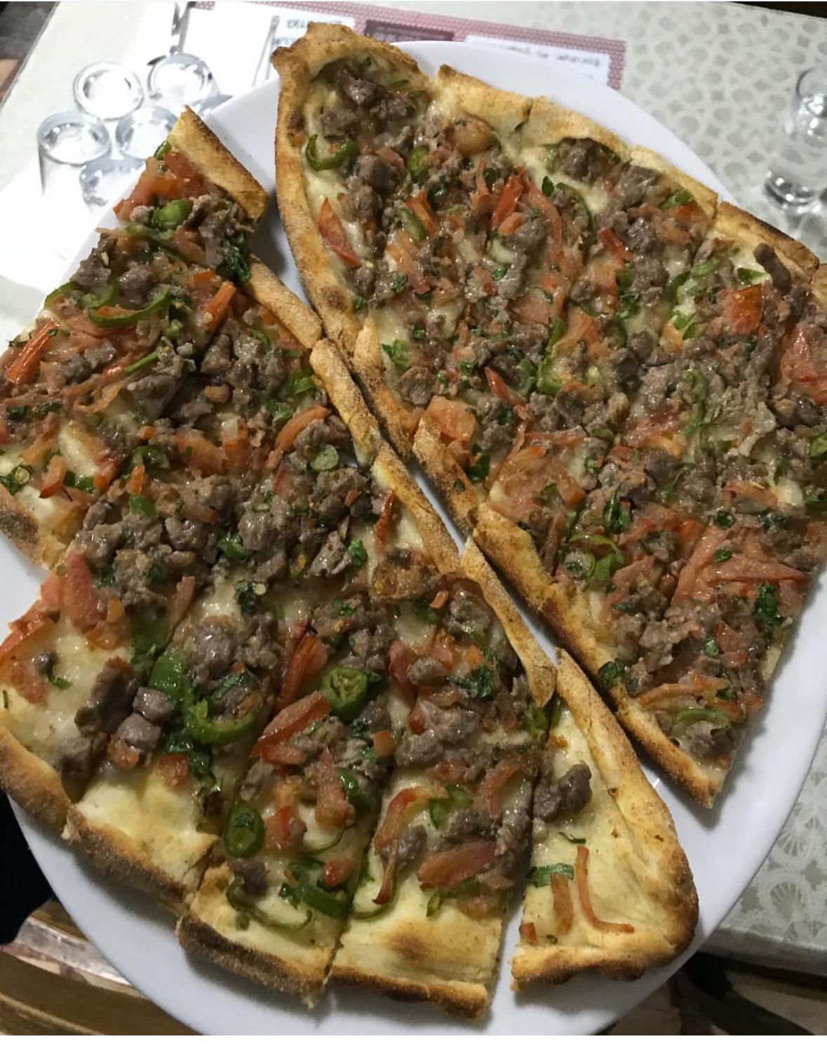 Kuşbaşılı Pide