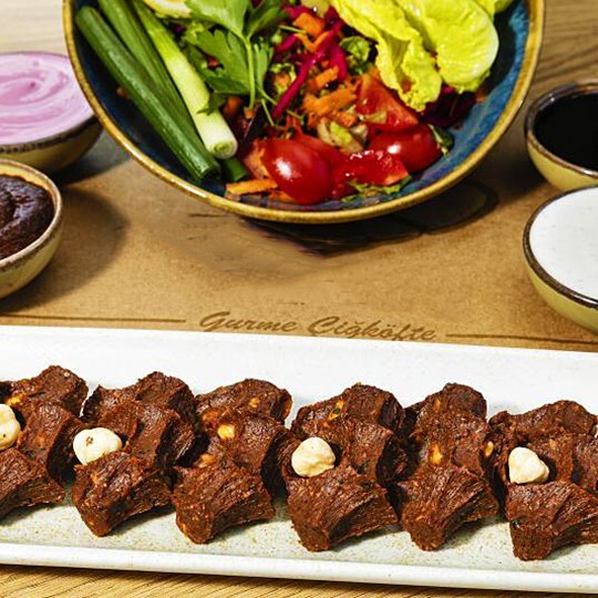 Chef Bilal Gurme Fındık & Üzümlü Çiğköfte (300 gr.) Porsiyon