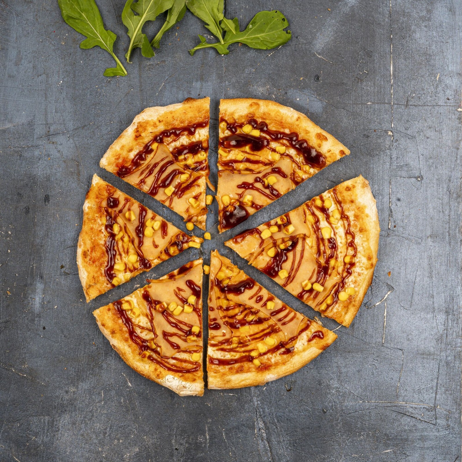 BBQ Hindi Fümeli Pizza