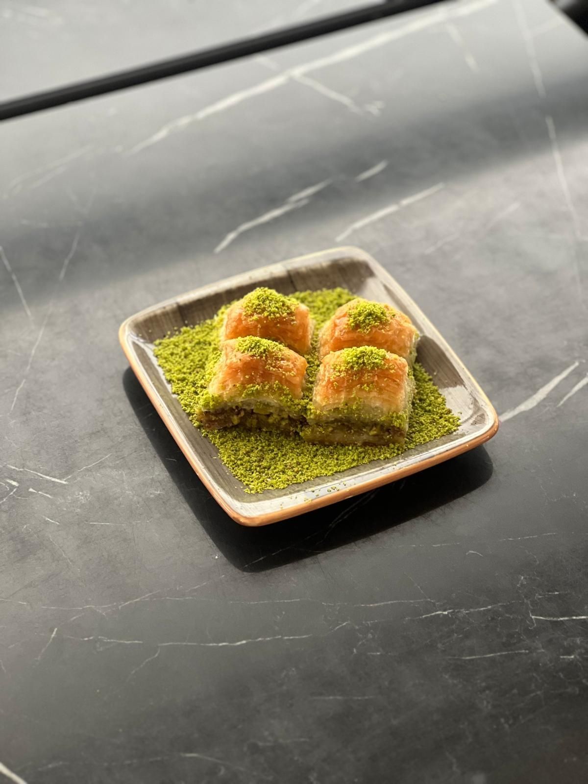 Fıstıklı Baklava