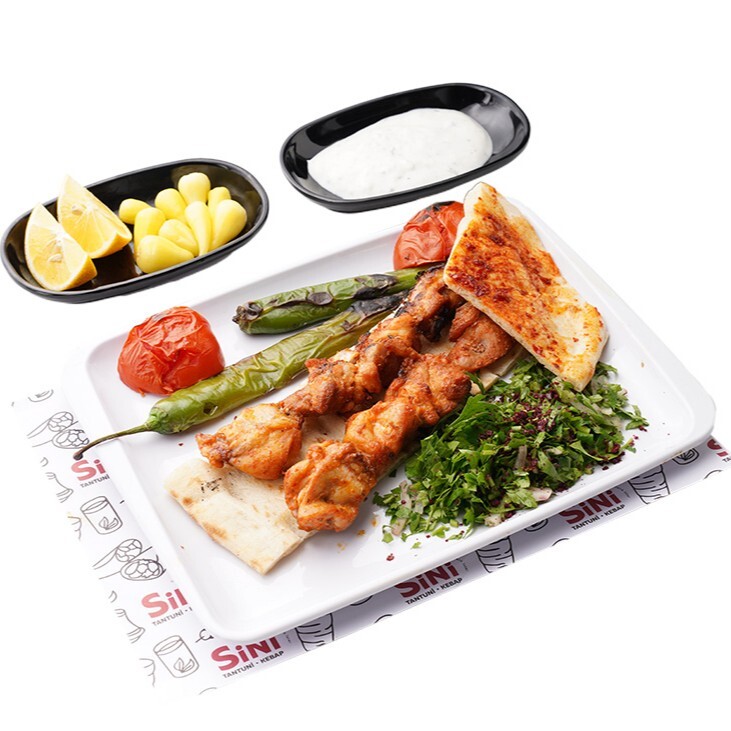 Tavuk Şiş Servis