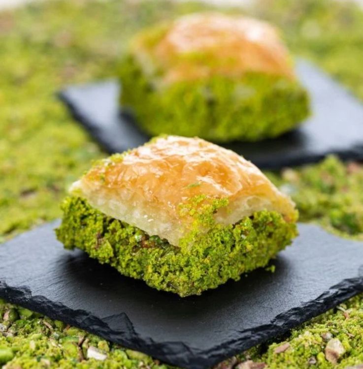 Kuru Baklava (1 kg.)