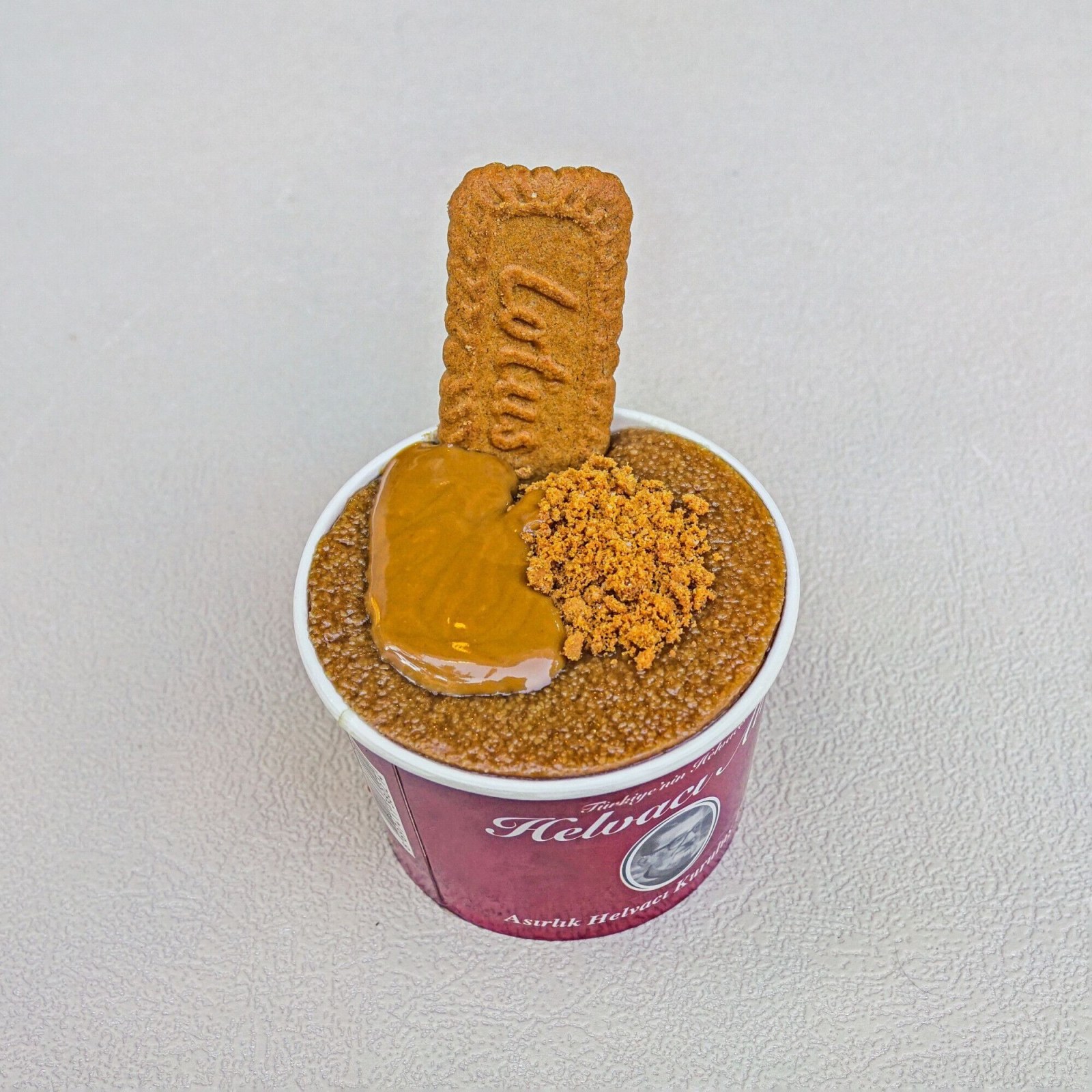 Lotus Bisküvili İrmik Helvası Dondurmalı (250 gr)