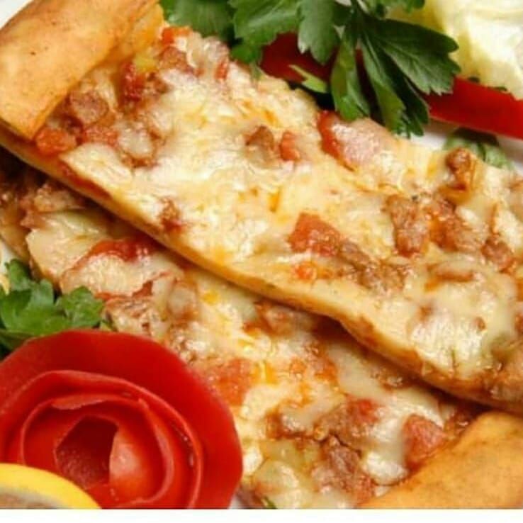 Sade Kaşarlı Pide