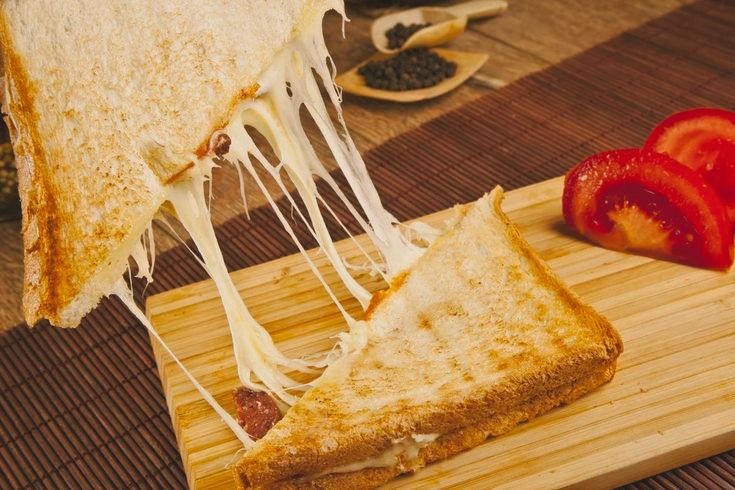 Kaşarlı Salamlı Tost+Söğüş