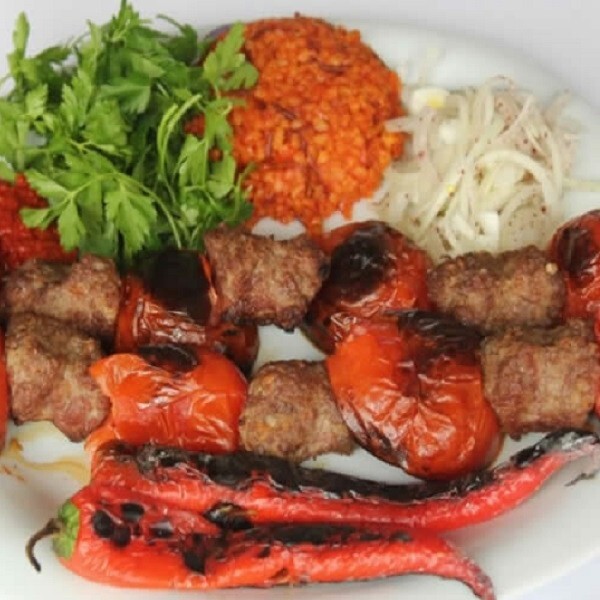 Domatesli Kebap Porsiyon
