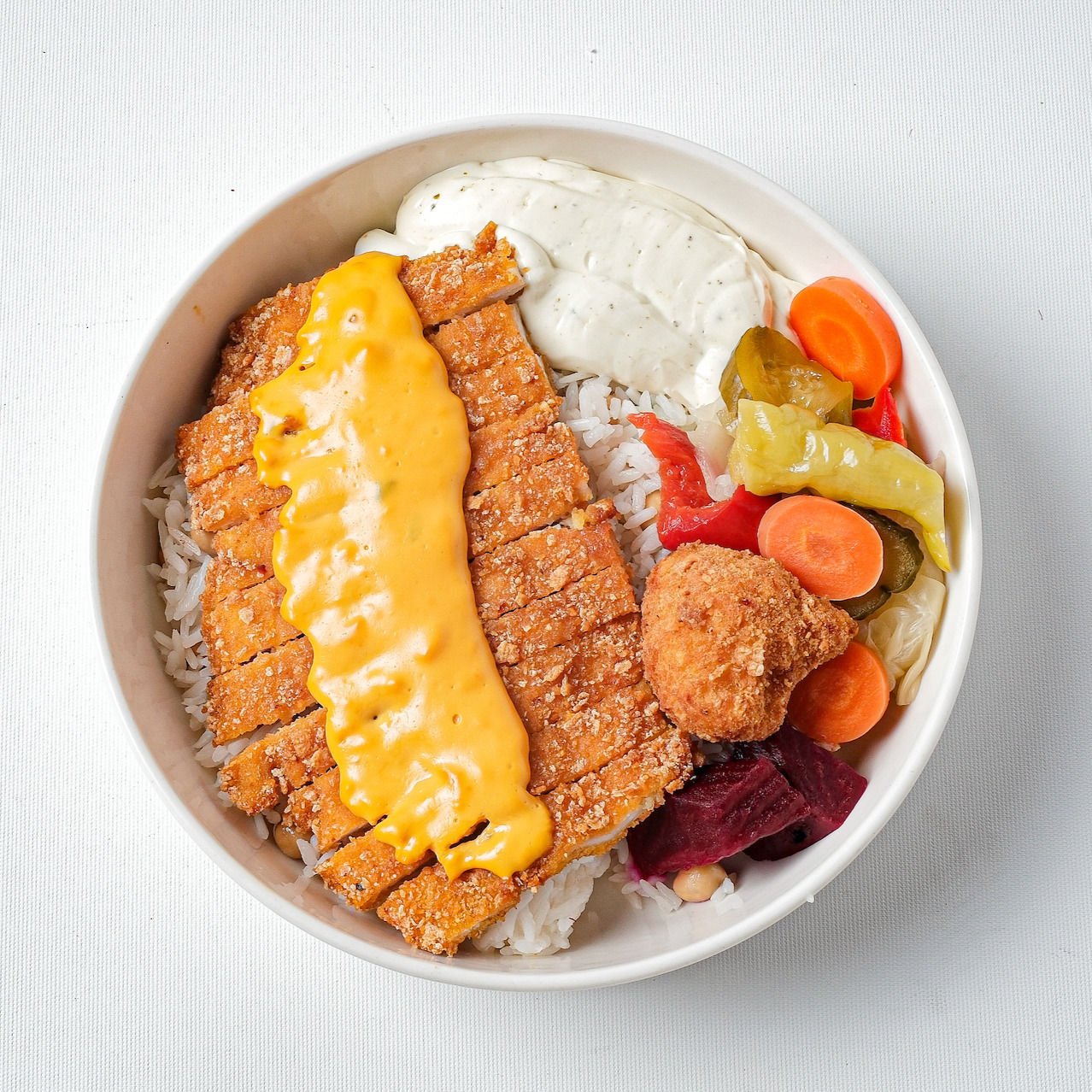 Cheddar Schnitzel Pilav Üstü