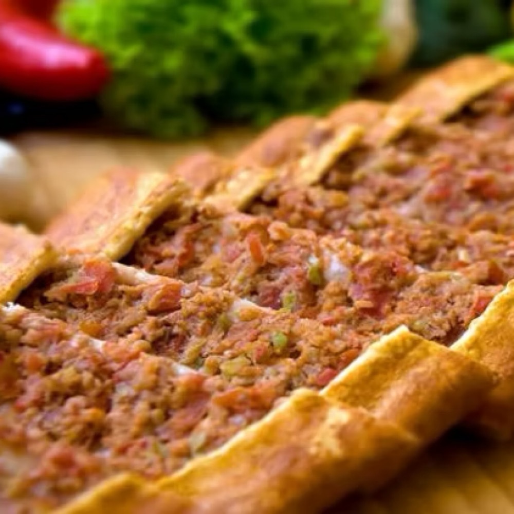 Kıymalı Pide