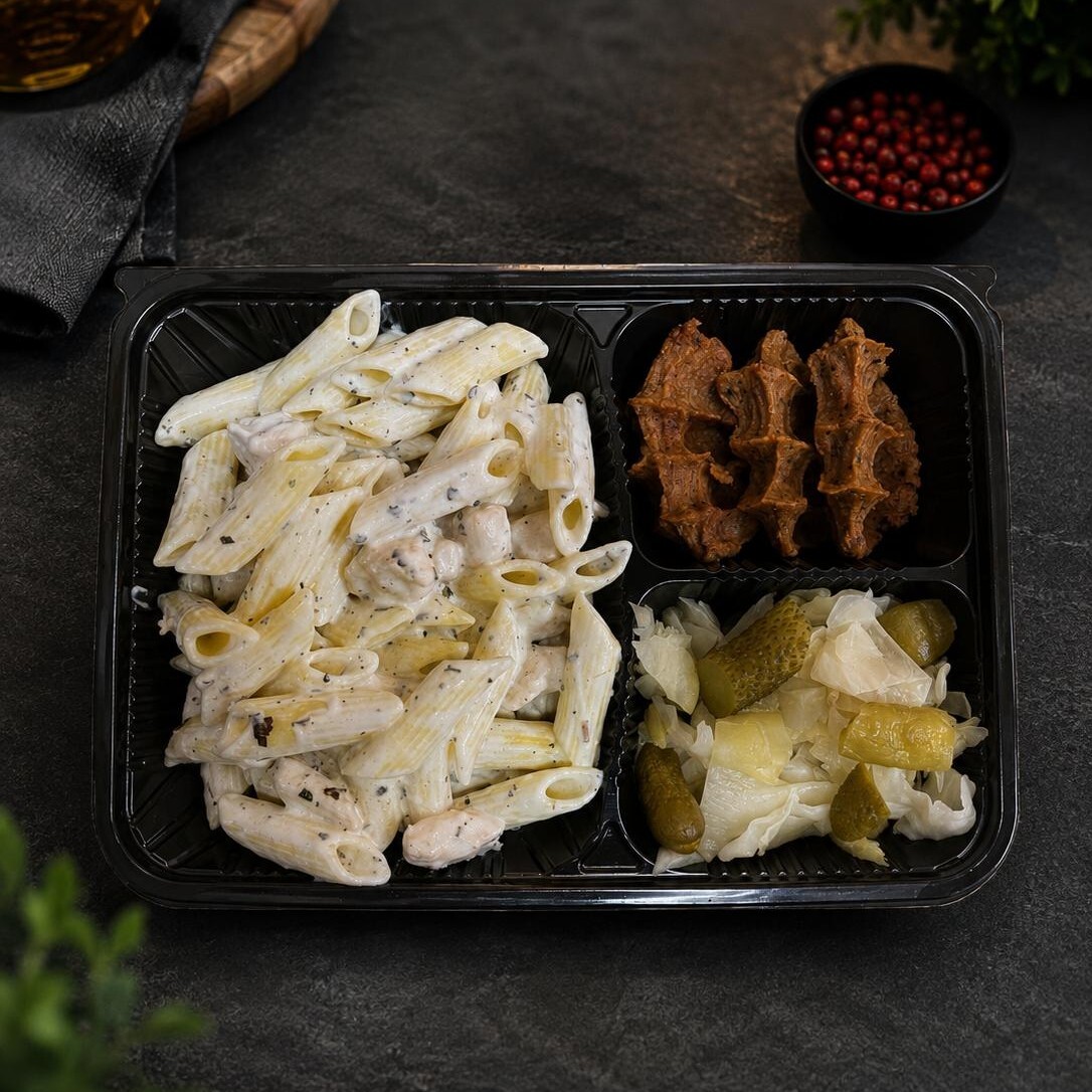 Fesleğen Soslu Tavuklu Makarna
