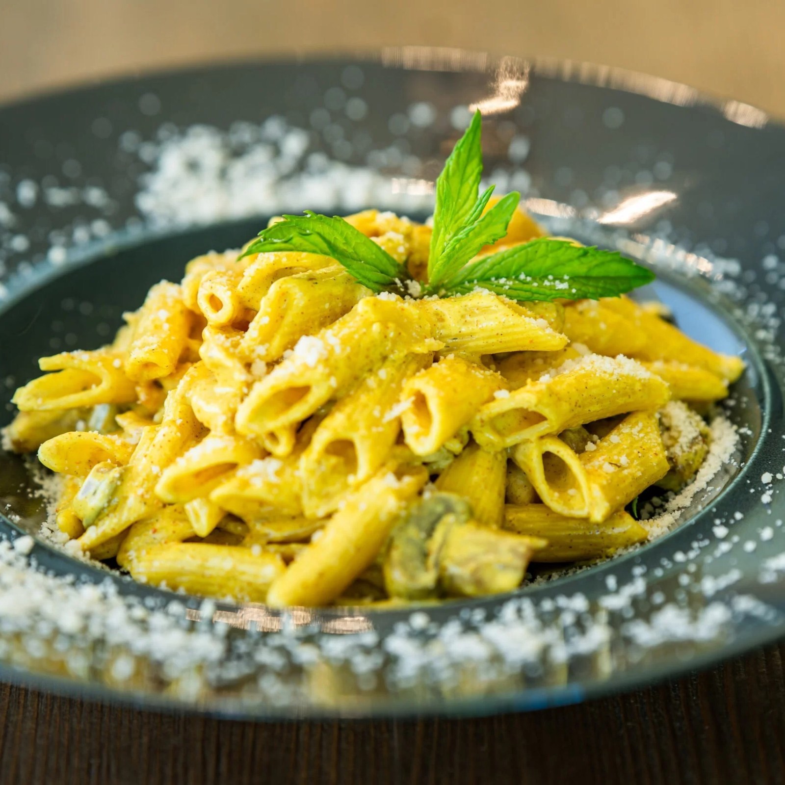 Köri Soslu Penne