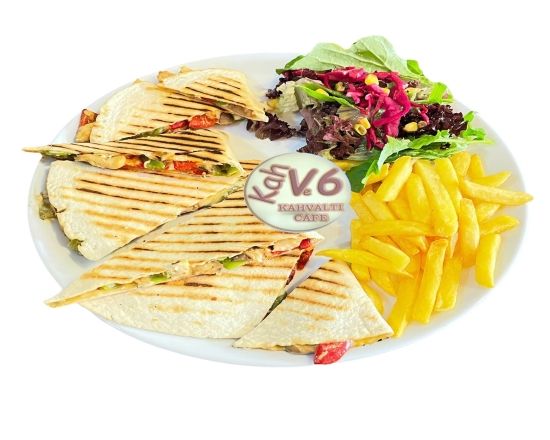 Meksika Acılı Tavuklu Quesadilla