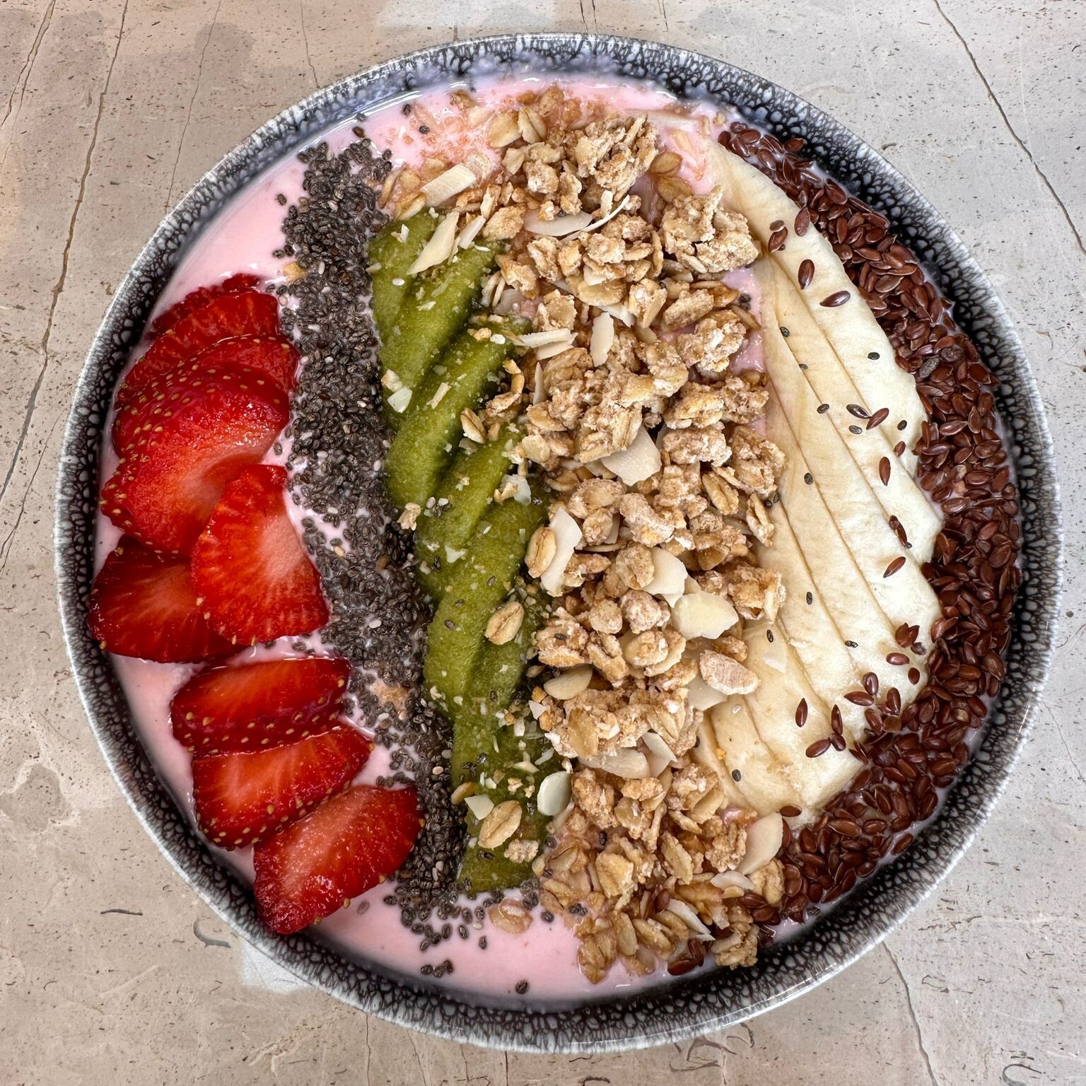 Strawsunny