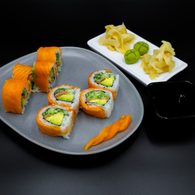 Philadelphia Sake Roll (8 Adet)