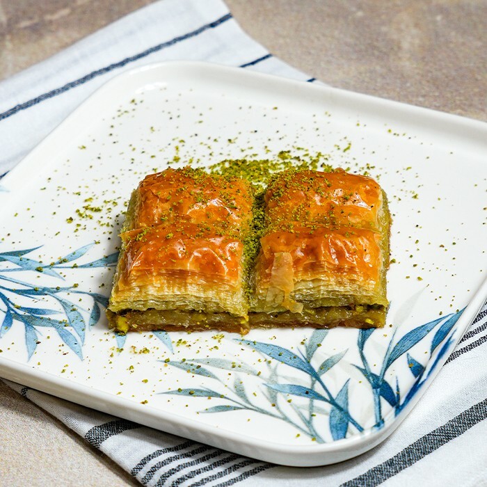 Fıstıklı Klasik Baklava (4 adet)