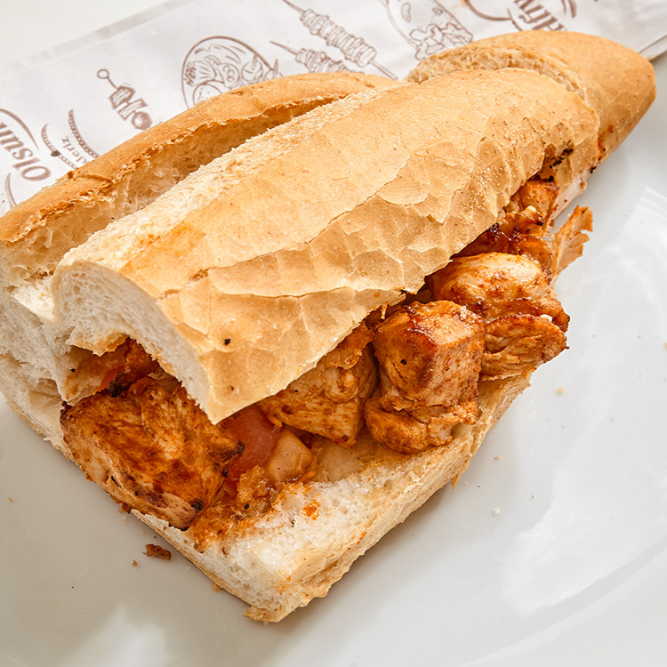 Ekmek Arası Tavuk Sote