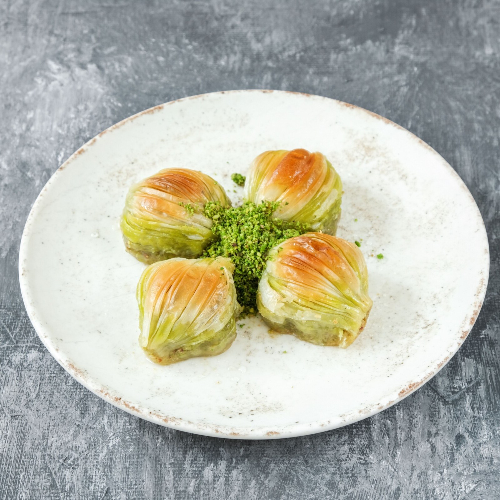 Fıstıklı Midye Baklava