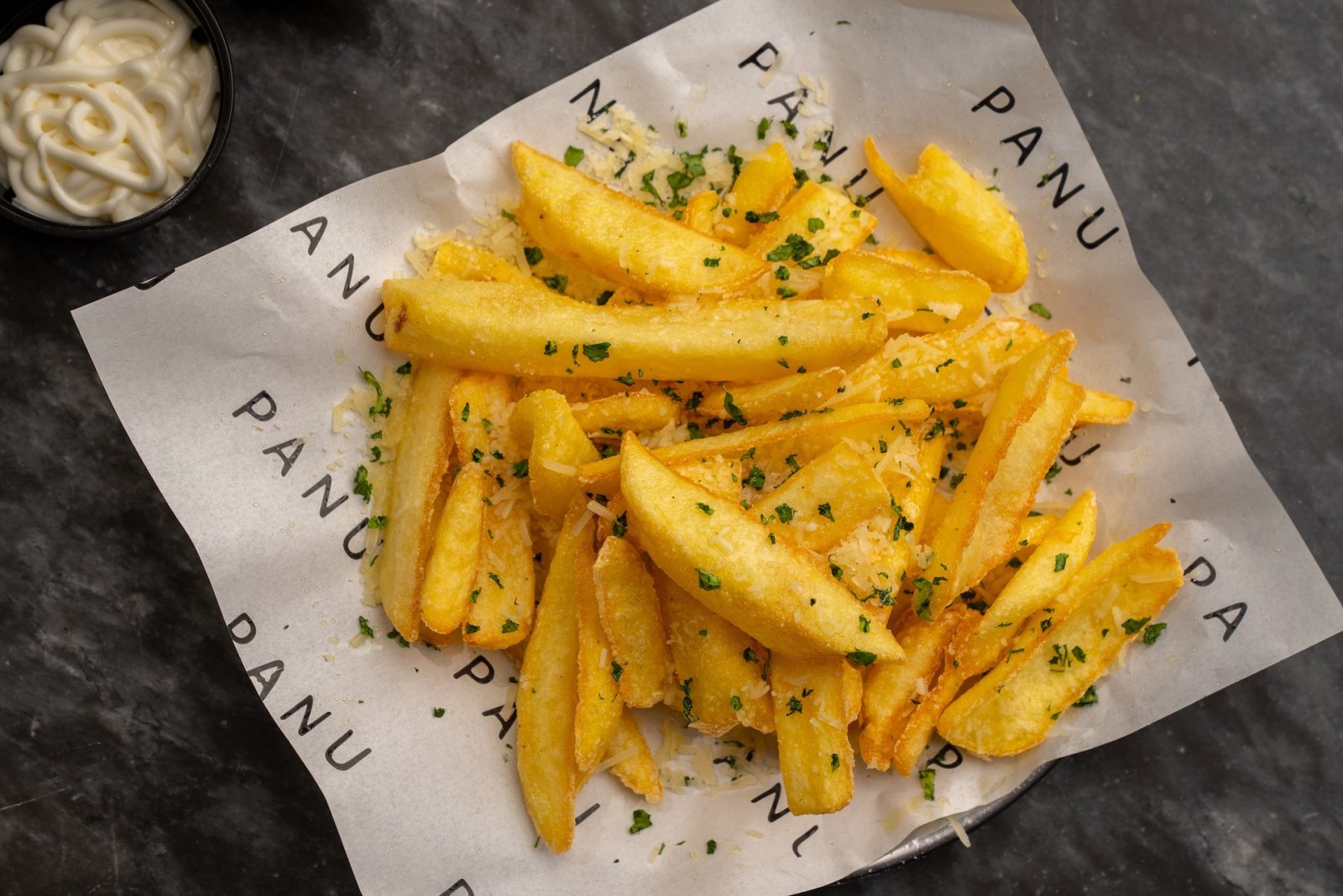 Trüflü Parmesanlı Patates Kızartması