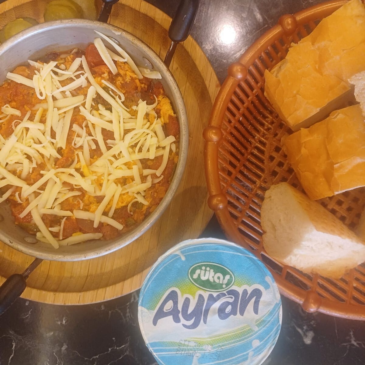 SUCUKLU KAŞARLI Menemen
