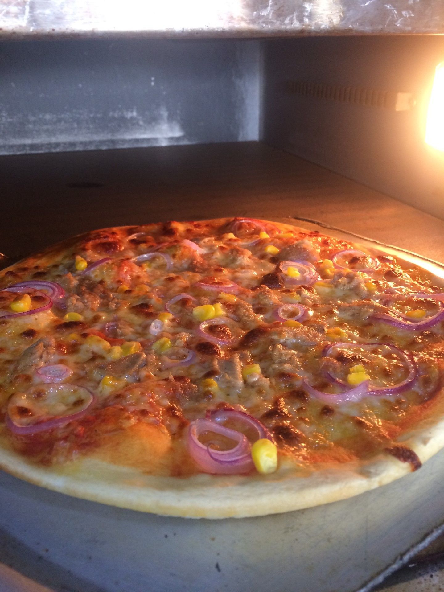 Büyük Boy Ton Balıklı Pizza