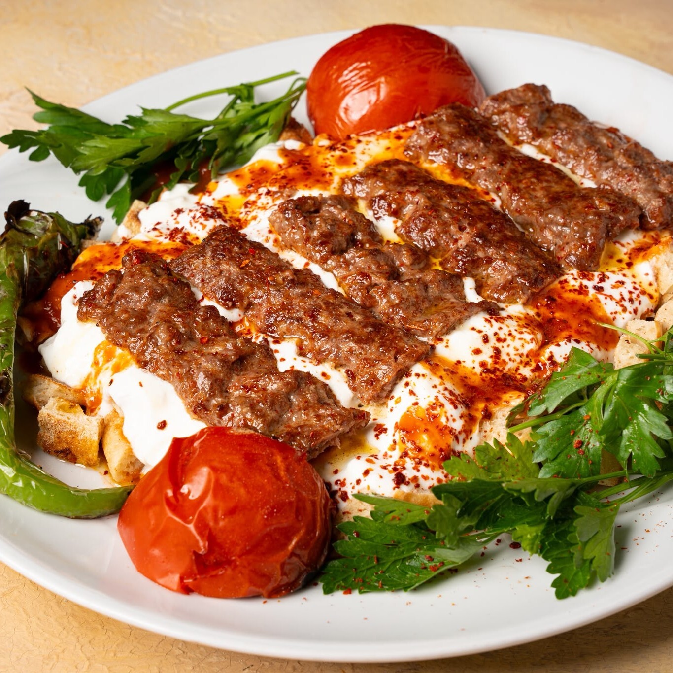 Yoğurtlu Kebap