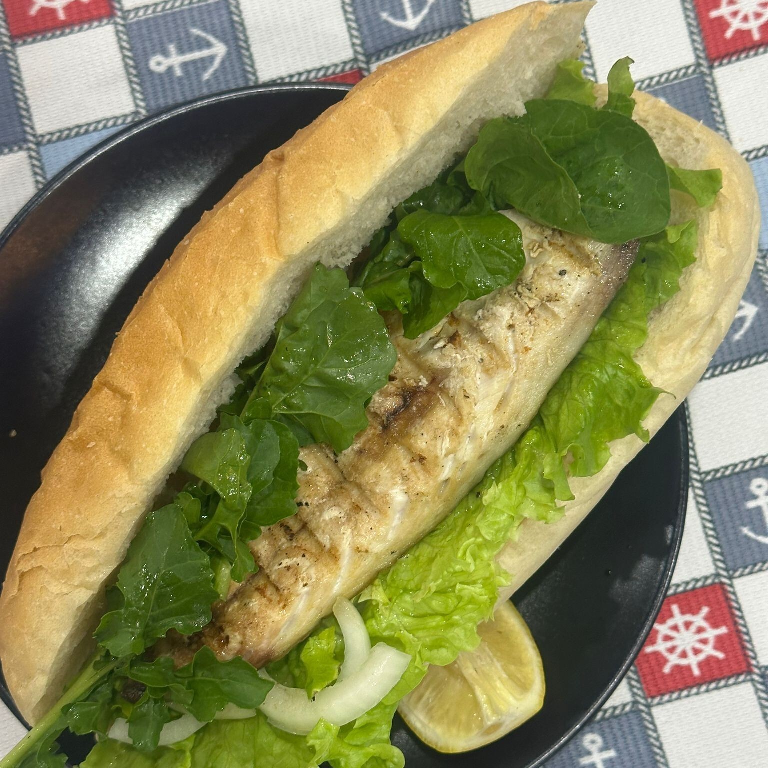 Ekmek Arası Uskumru