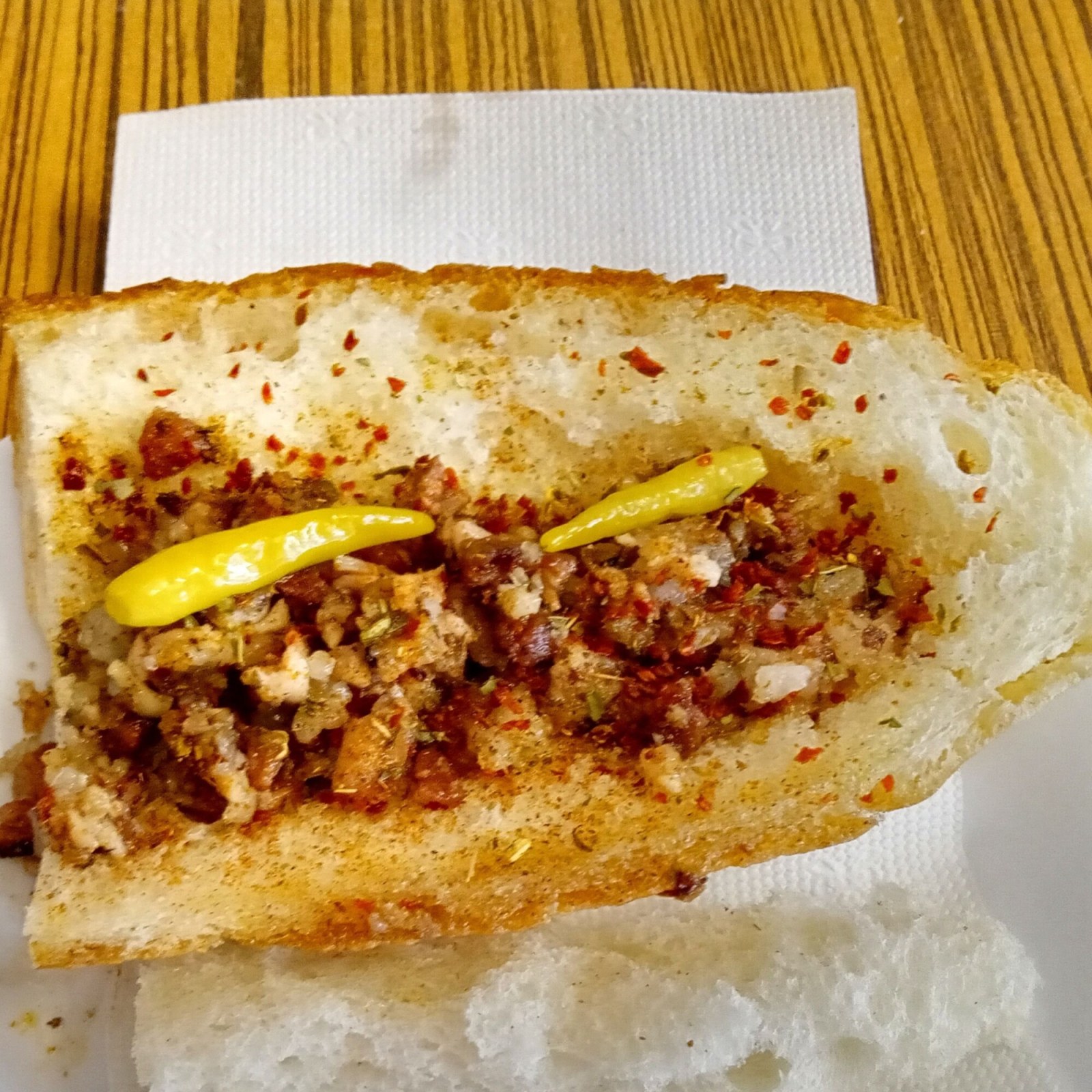 Çeyrek Ekmek Arası Sade Kokoreç