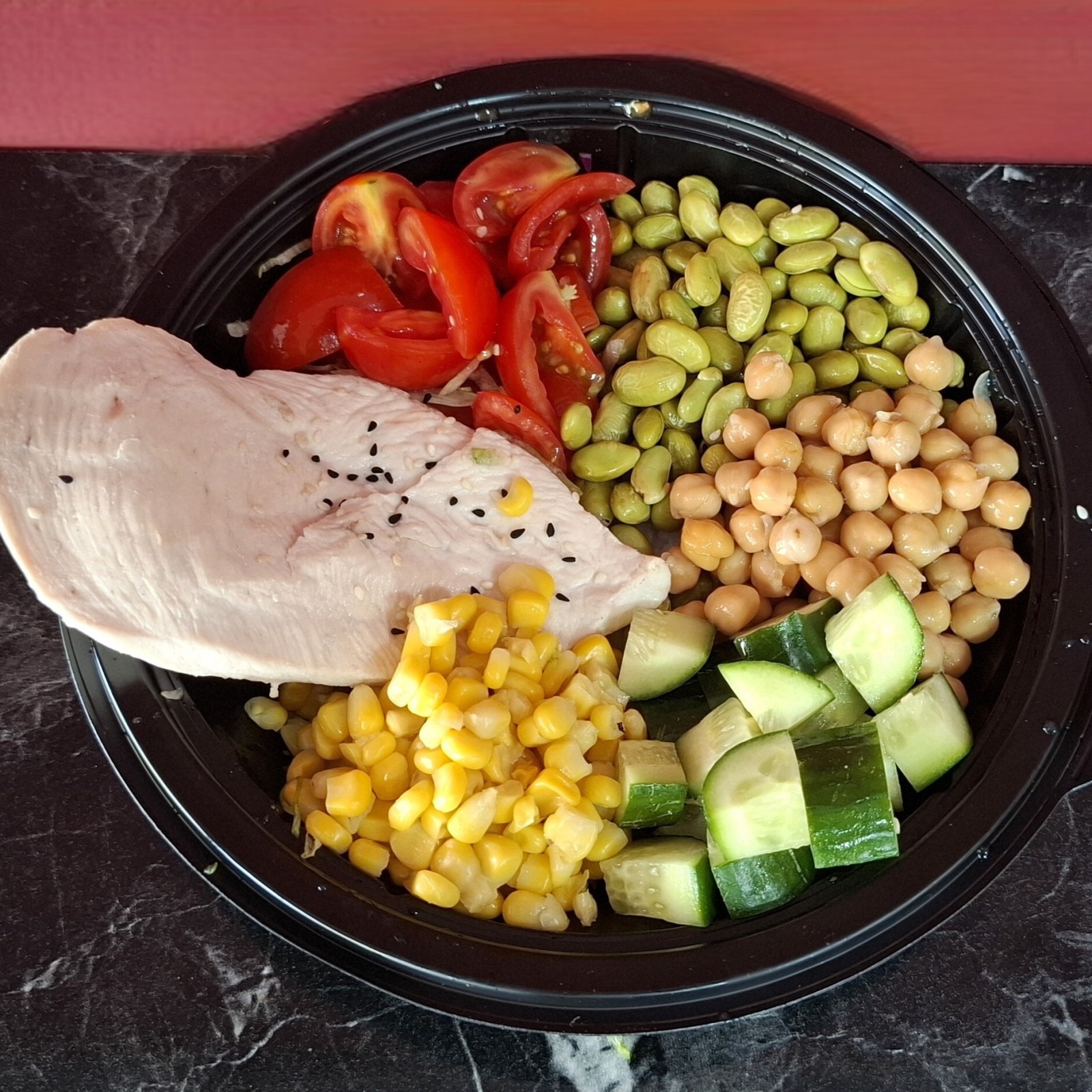 Haşlanmış Tavuklu Bowl