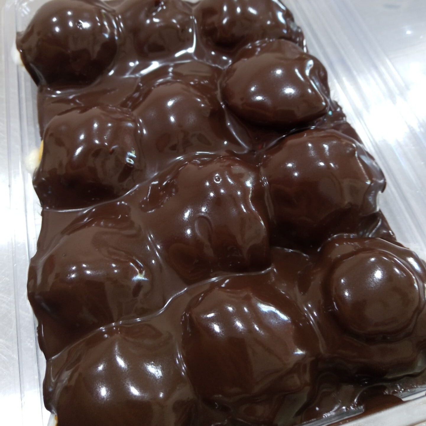 Bitter Çikolatalı A'lâ Profiterol (600 Gr.)