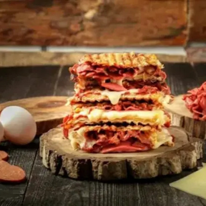 Atom Tost tam ekmek +Parmak Patates+Algida Klasik Dondurma