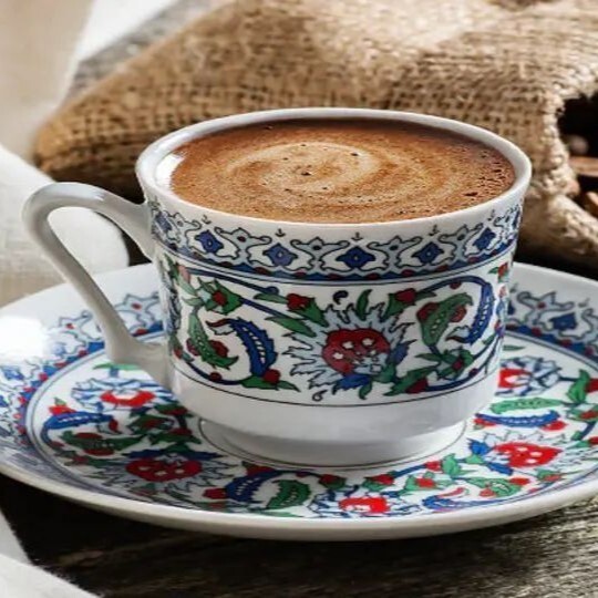 Damla Sakızlı Türk Kahvesi