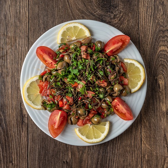Zeytin Zahter (Kekik) Salatası