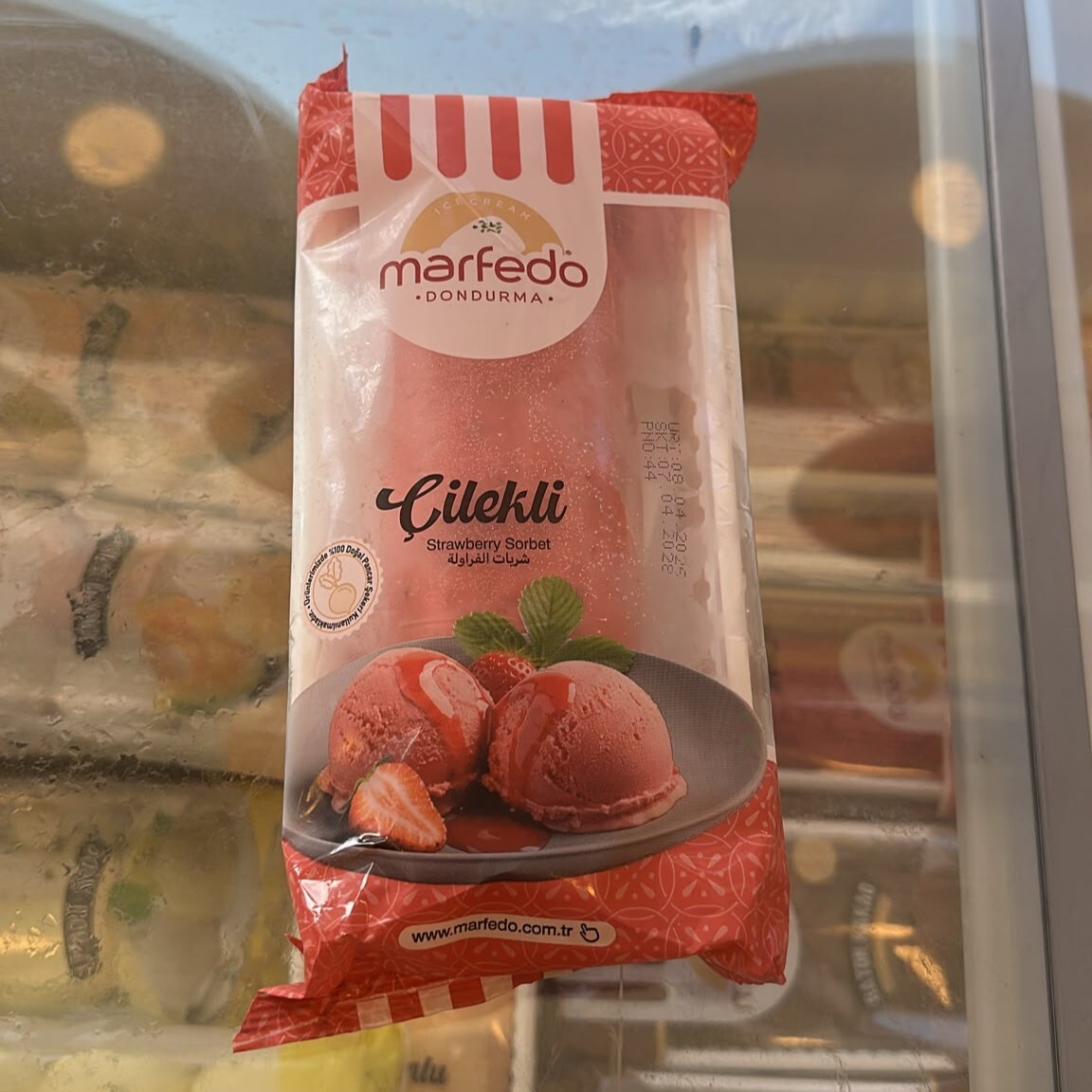 Marfedo (Çilekli) 500 gr Dondurma