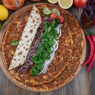 4,Lü Lahmacun 2 Ayran+2 Tatlı