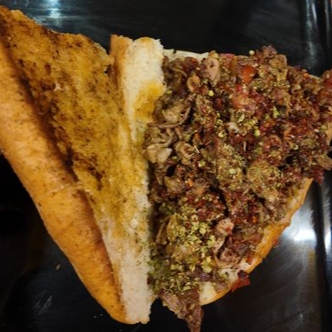 Yarım Ekmek Arası İzmir Usulü Kokoreç